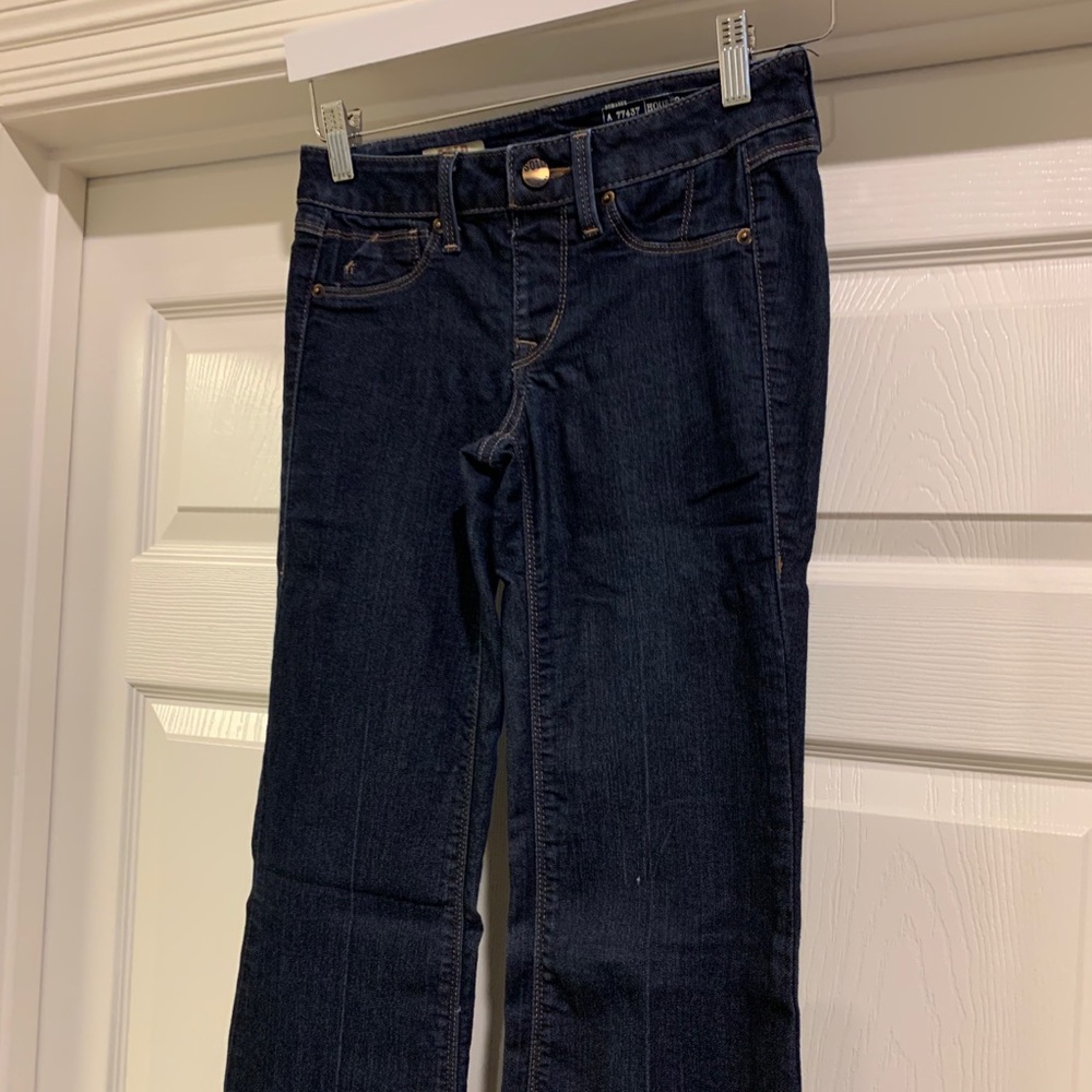Design Lab Houston High Heel Bell Jeans - Picture 4 of 8